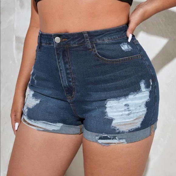 Boho plus size distressed roll up denim shorts - Picture 5 of 5
